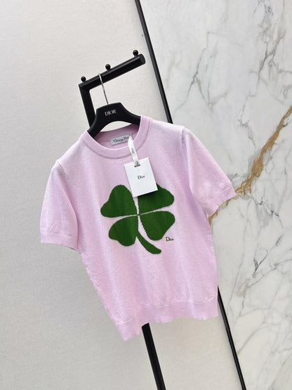 Four-leaf clover knit T-shirt