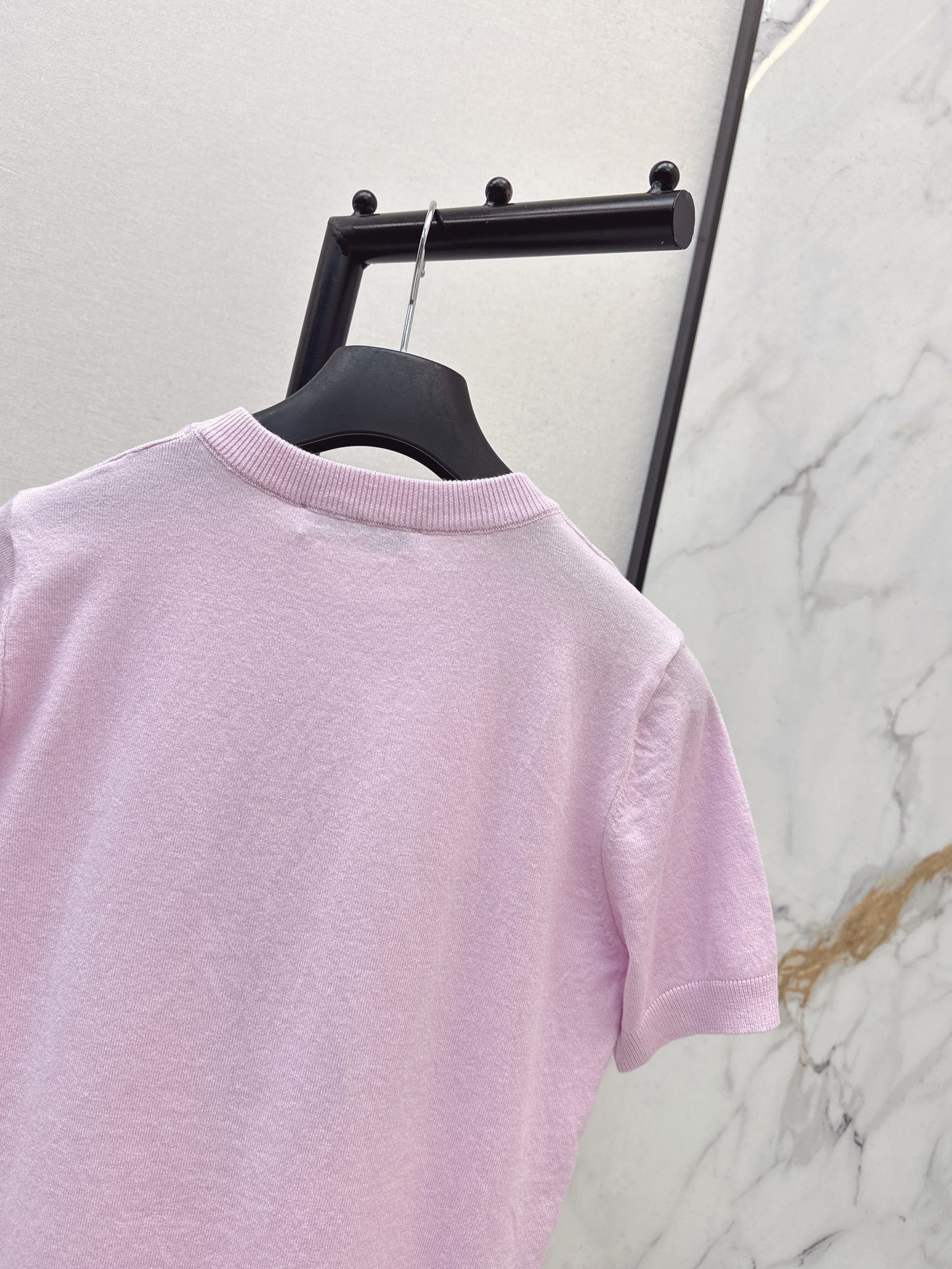 Four-leaf clover knit T-shirt