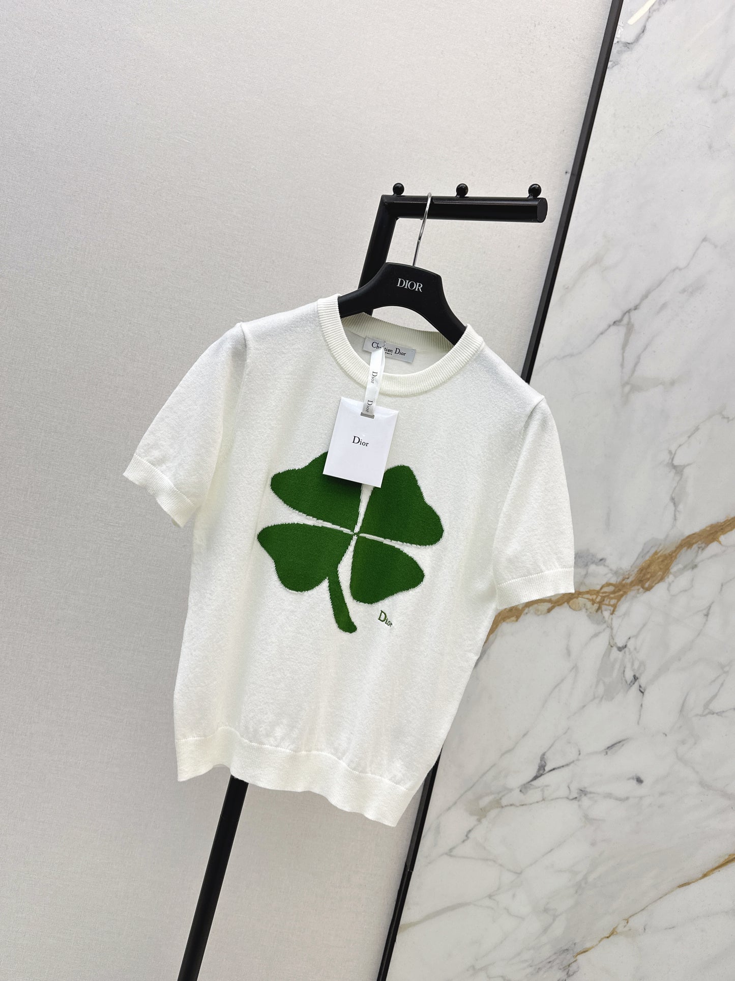Four-leaf clover knit T-shirt
