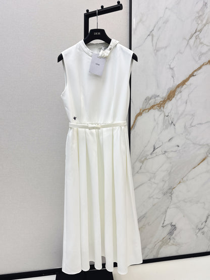 Bow-adorned dress