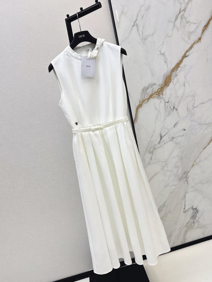 Bow-adorned dress