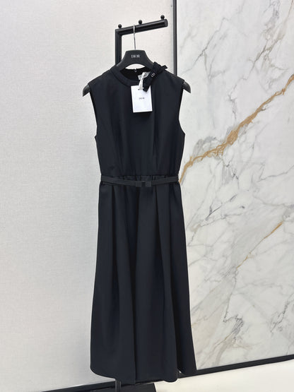 Bow-adorned dress