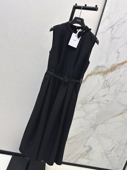 Bow-adorned dress