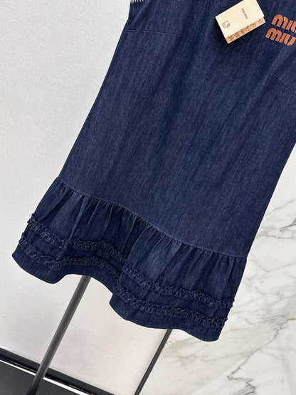 Embroidered sleeveless vest dress