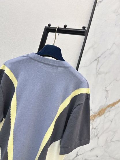 Color-blocked knit T-shirt