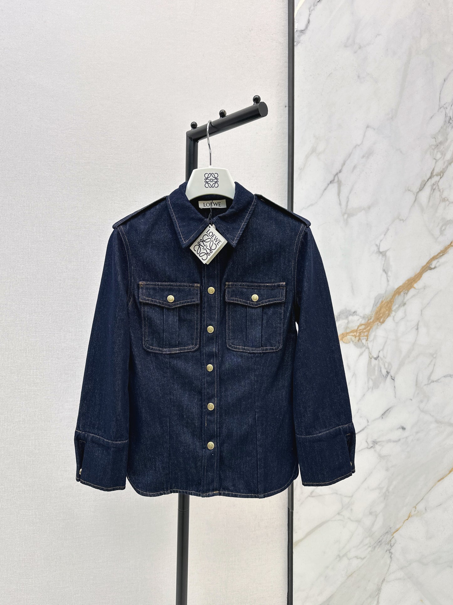Slim-fit collared denim shirt