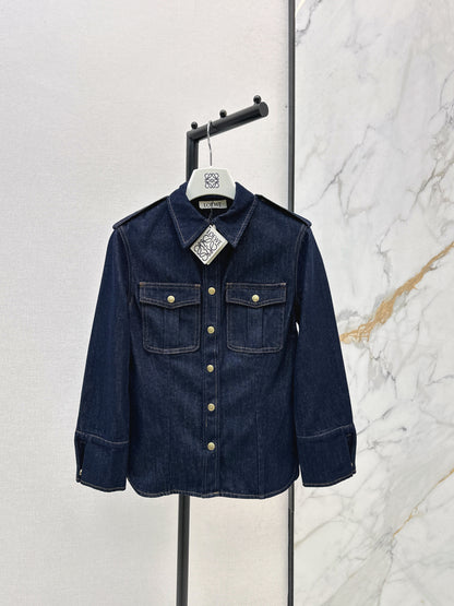 Slim-fit collared denim shirt