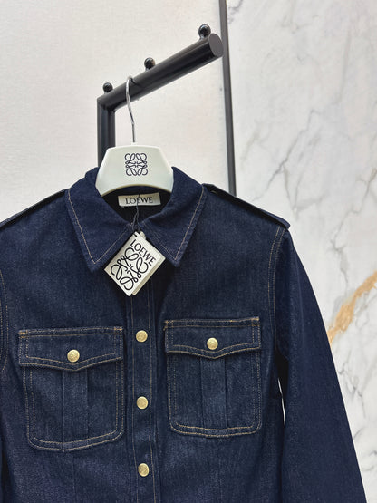 Slim-fit collared denim shirt