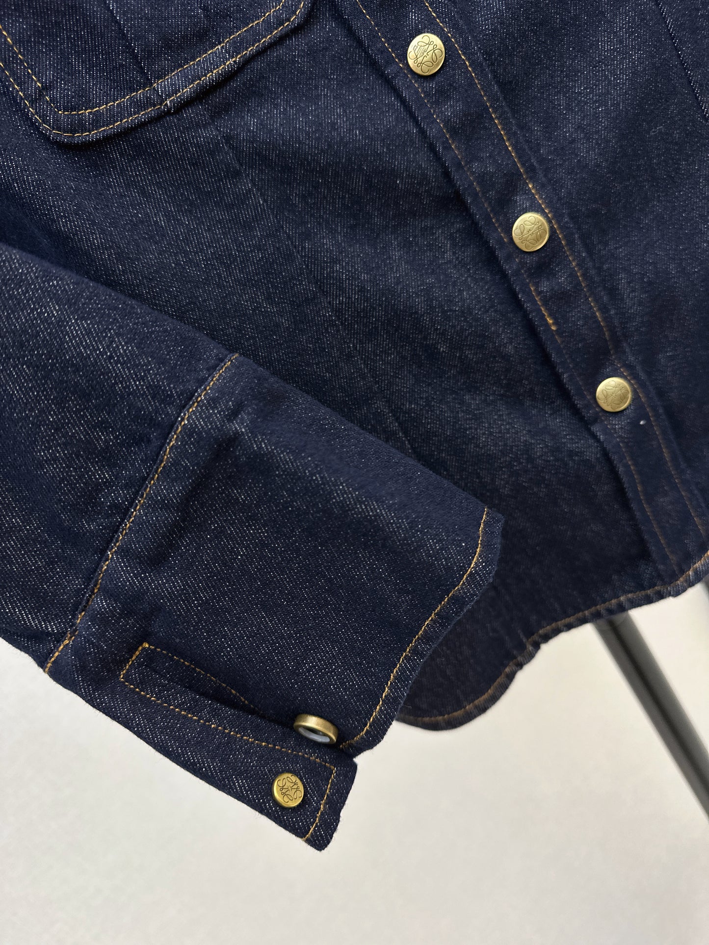 Slim-fit collared denim shirt