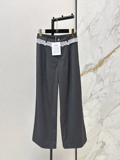 26ss Straight-leg trousers with lace trim