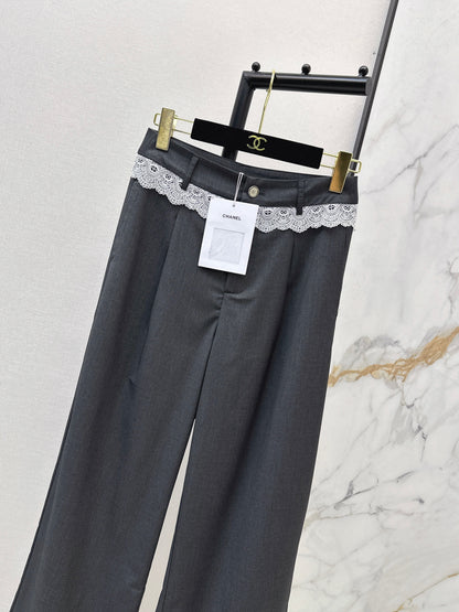26ss Straight-leg trousers with lace trim