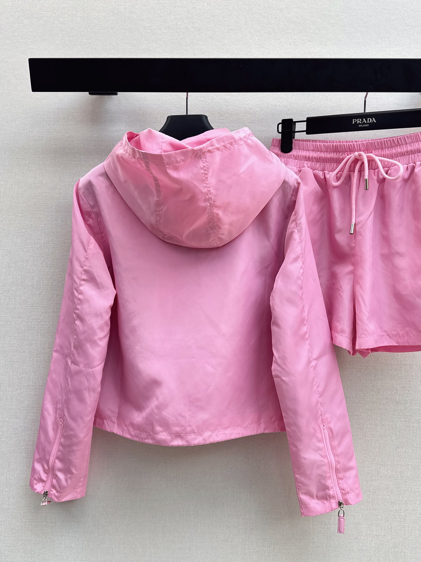 26ss Stylish Nylon Suit