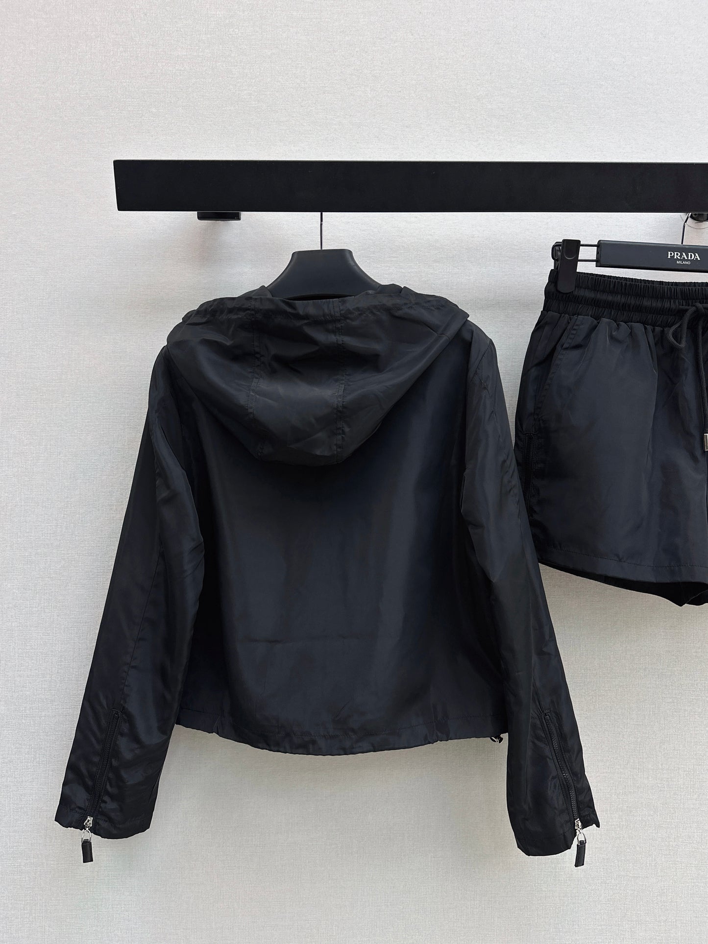 26ss Stylish Nylon Suit