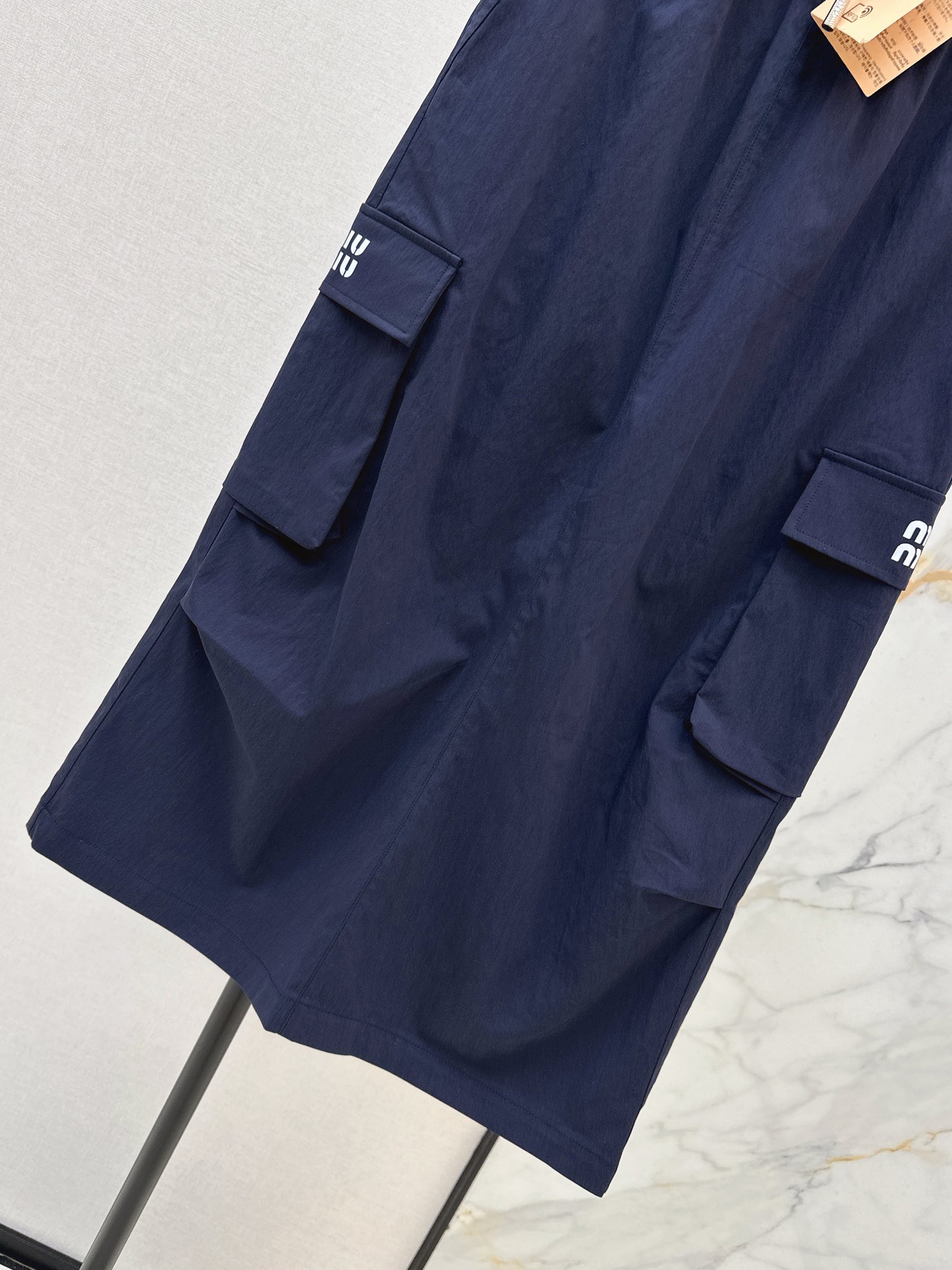 26ss Workwear-inspired midi skirt
