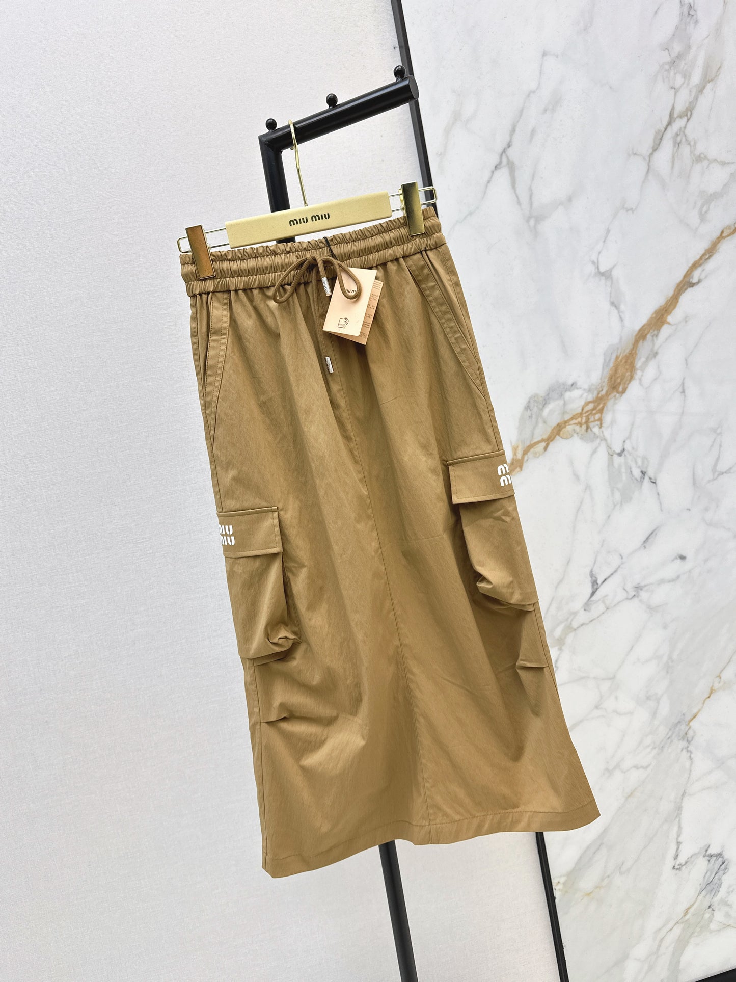 26ss Workwear-inspired midi skirt