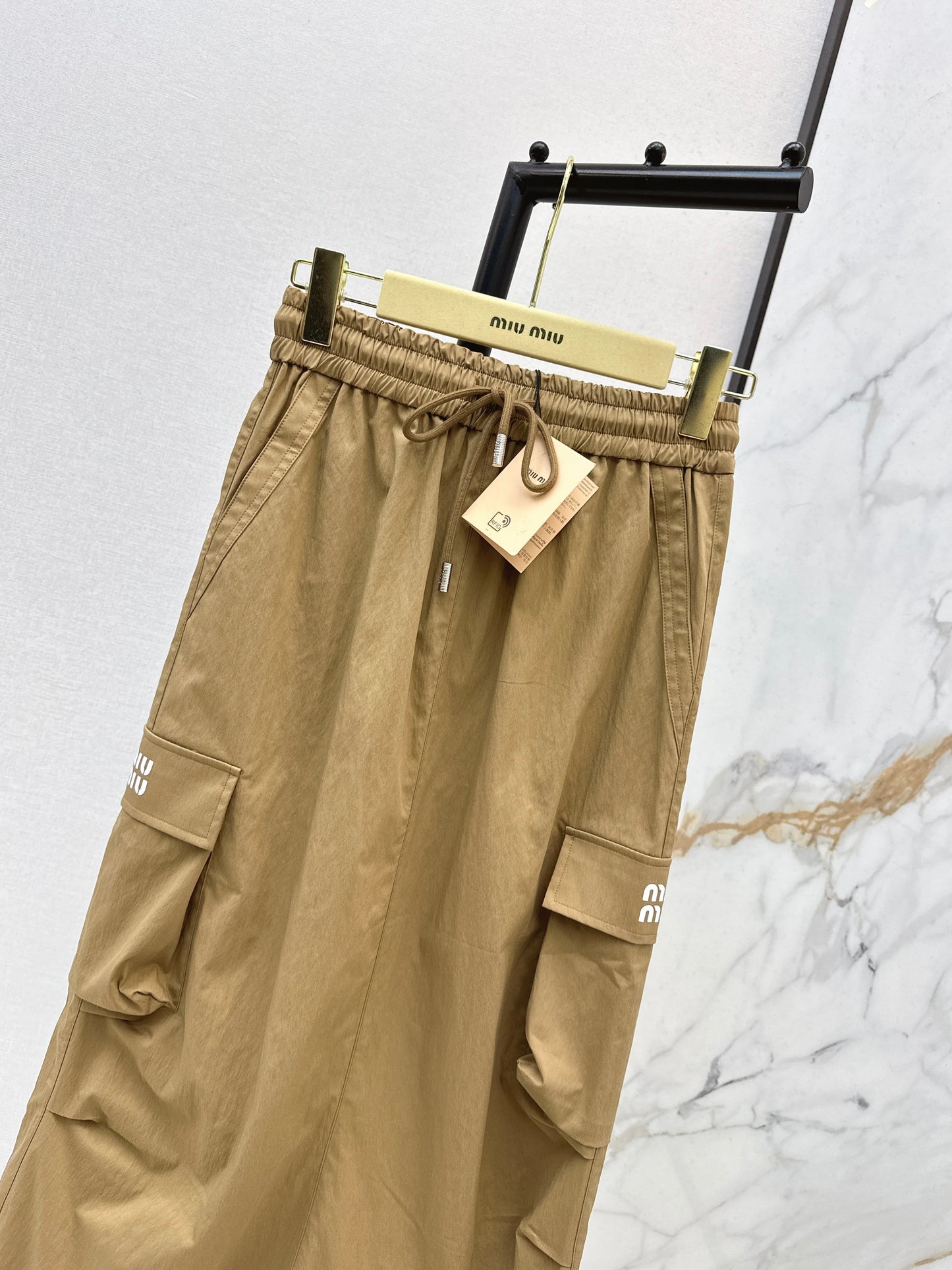 26ss Workwear-inspired midi skirt
