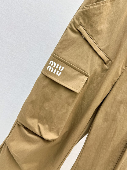 26ss Cargo-style wide-leg trousers