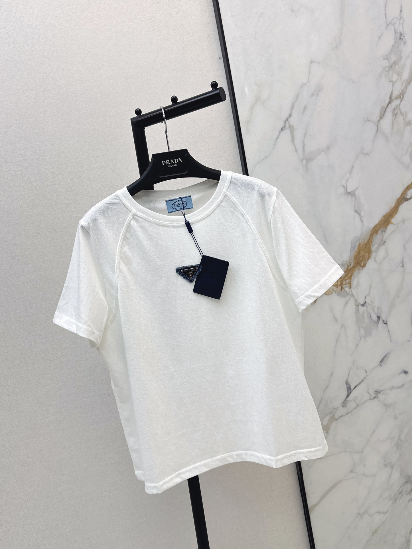 26ss Triangle logo embellished T-shirt