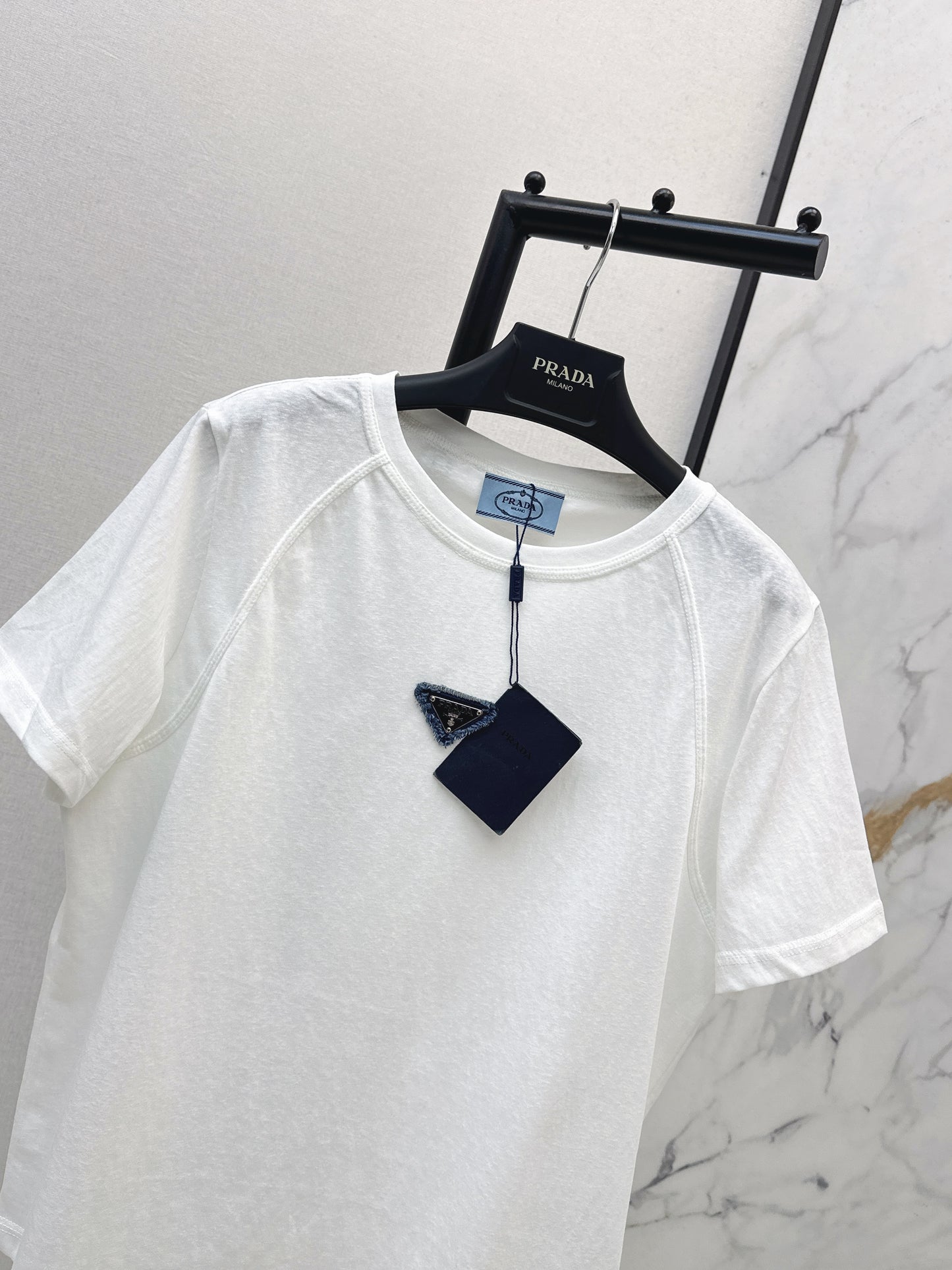 26ss Triangle logo embellished T-shirt