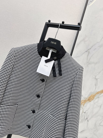 26ss Houndstooth Coat