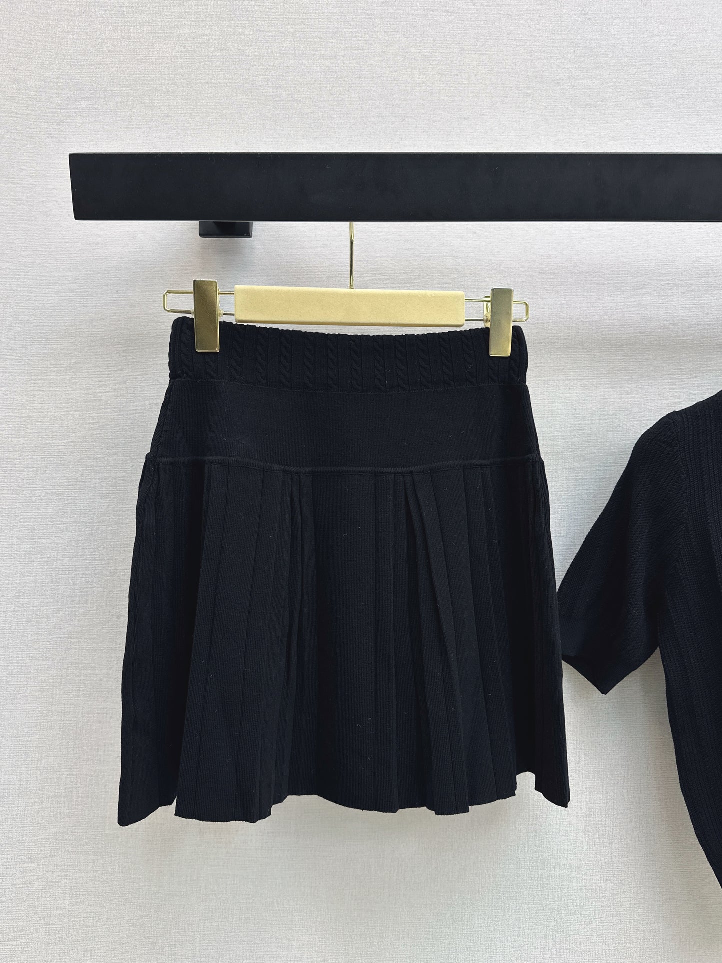 26ss Age-defying knitwear set