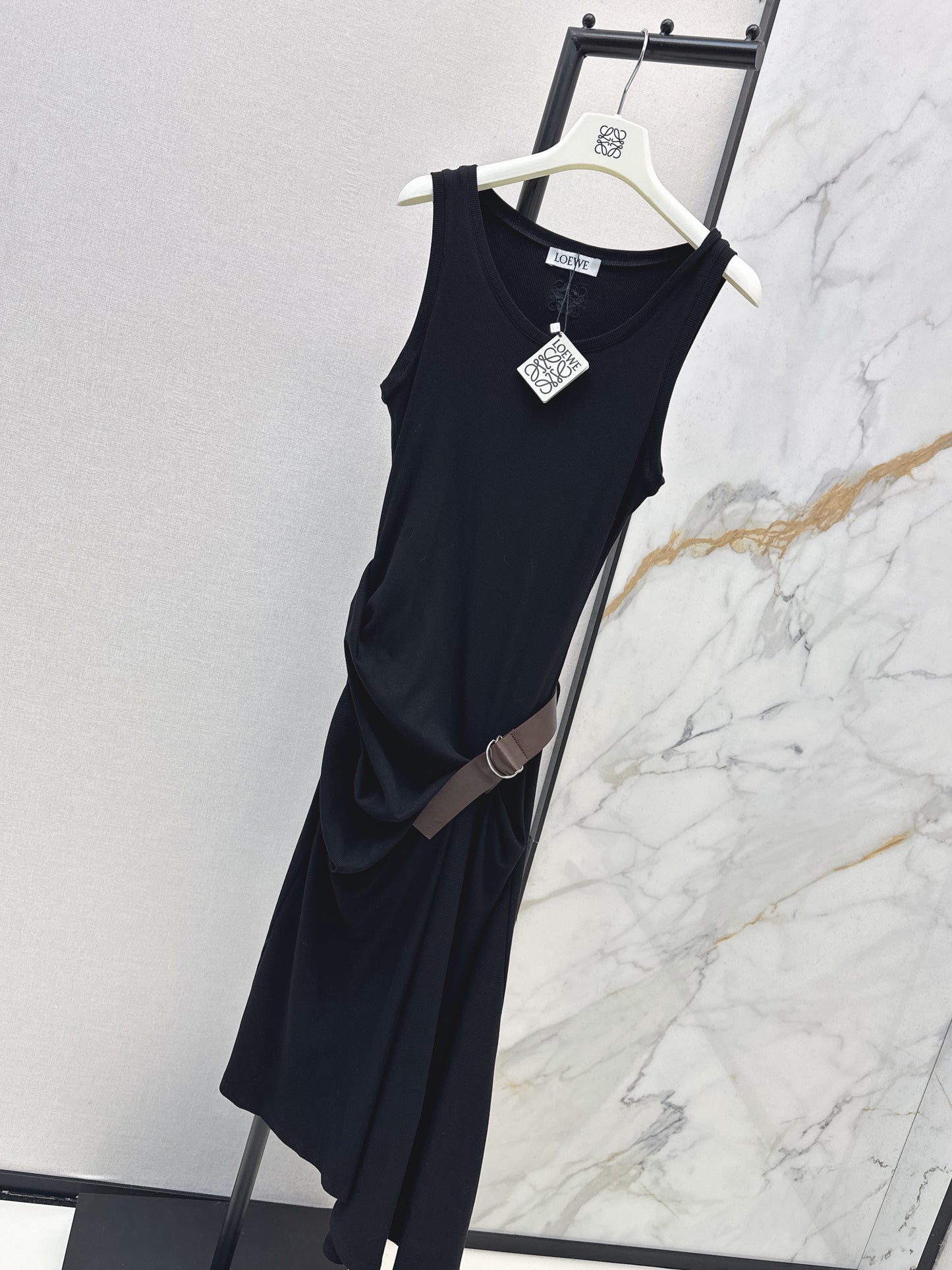 26ss Pleated Dress with Belt Decoration