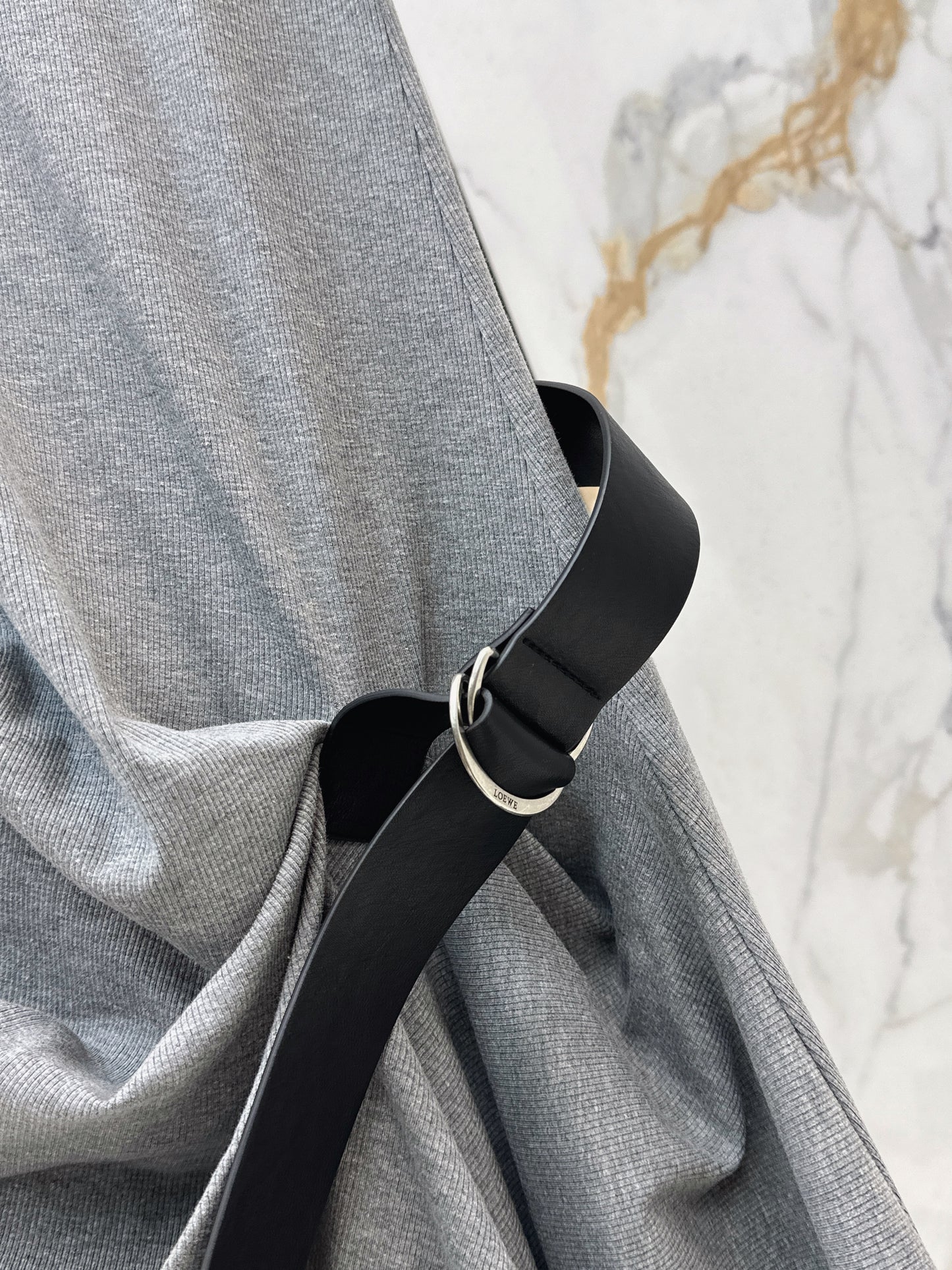 26ss Pleated Dress with Belt Decoration
