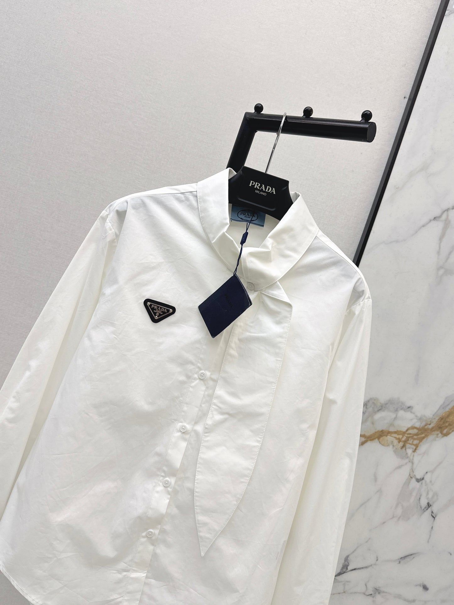 26ss Ribbon-embellished shirt
