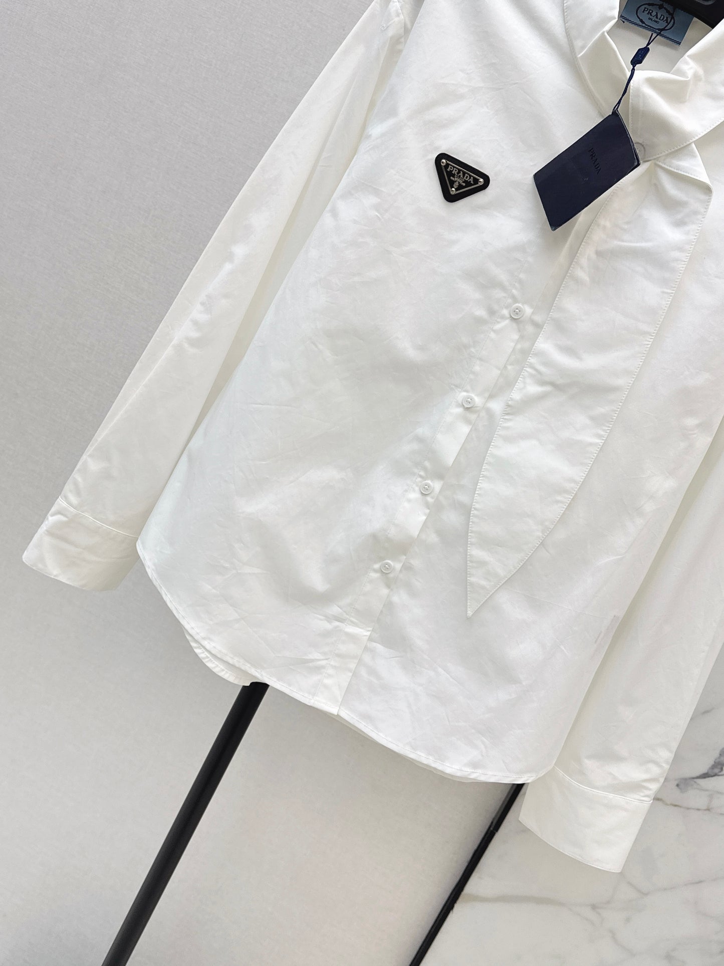 26ss Ribbon-embellished shirt