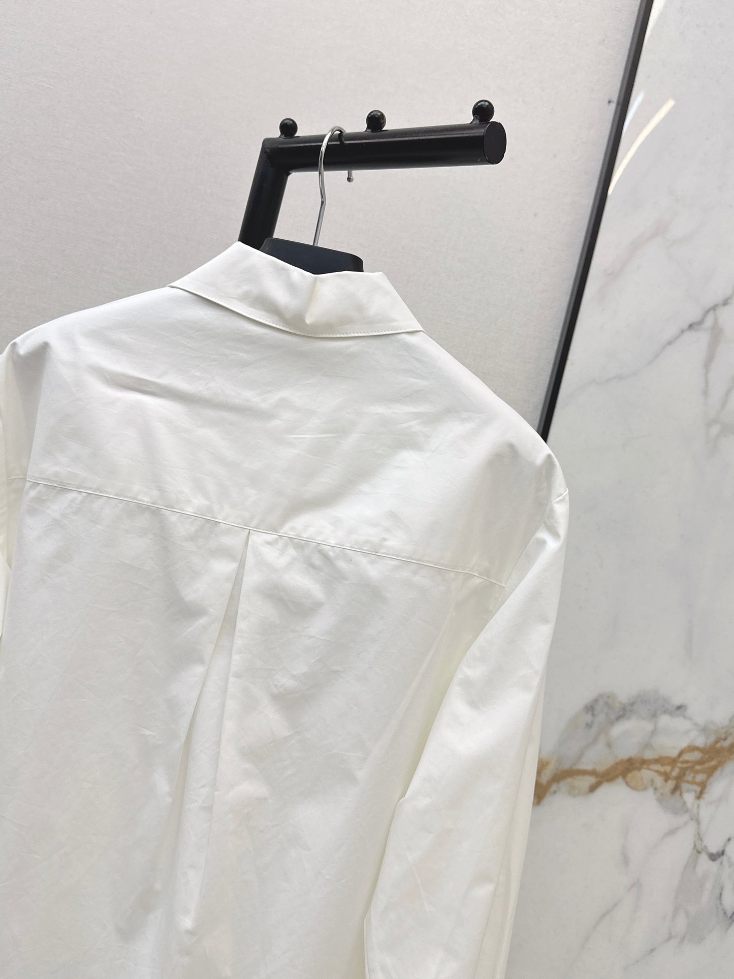 26ss Ribbon-embellished shirt