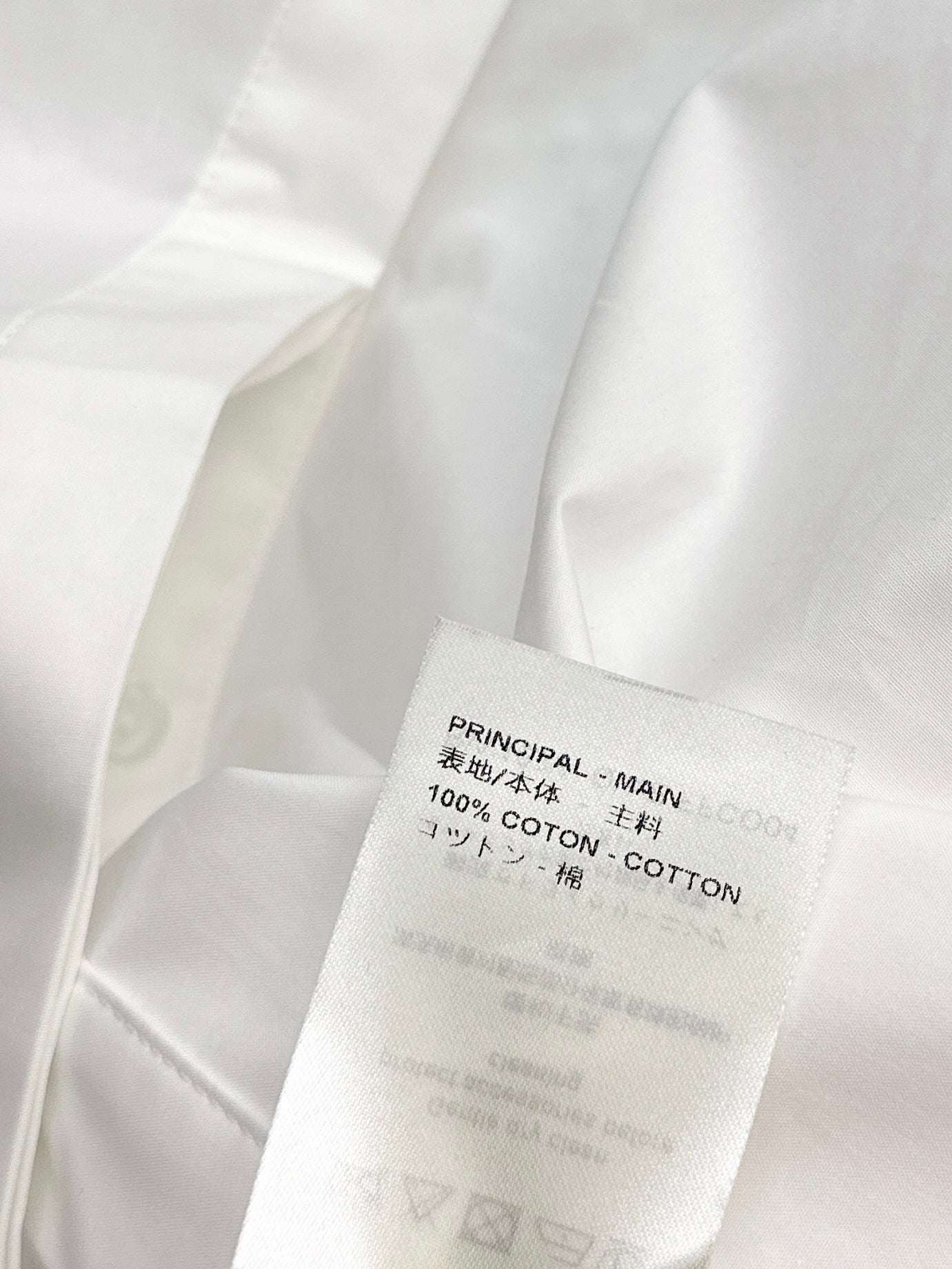 26ss Long pointed collar shirt