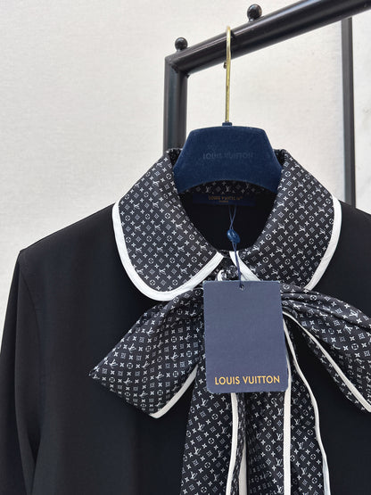 26ss Ribbon-embellished dress