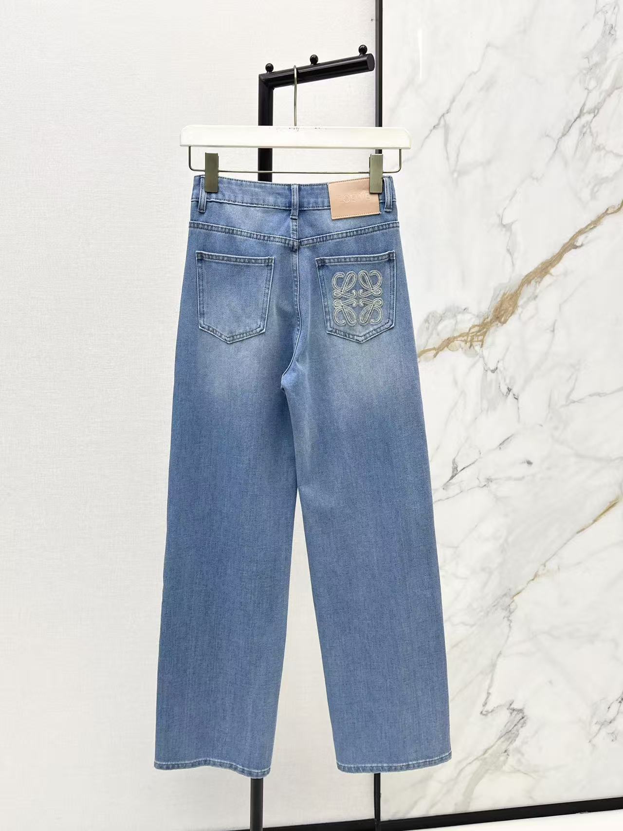 26ss Straight Leg Jeans