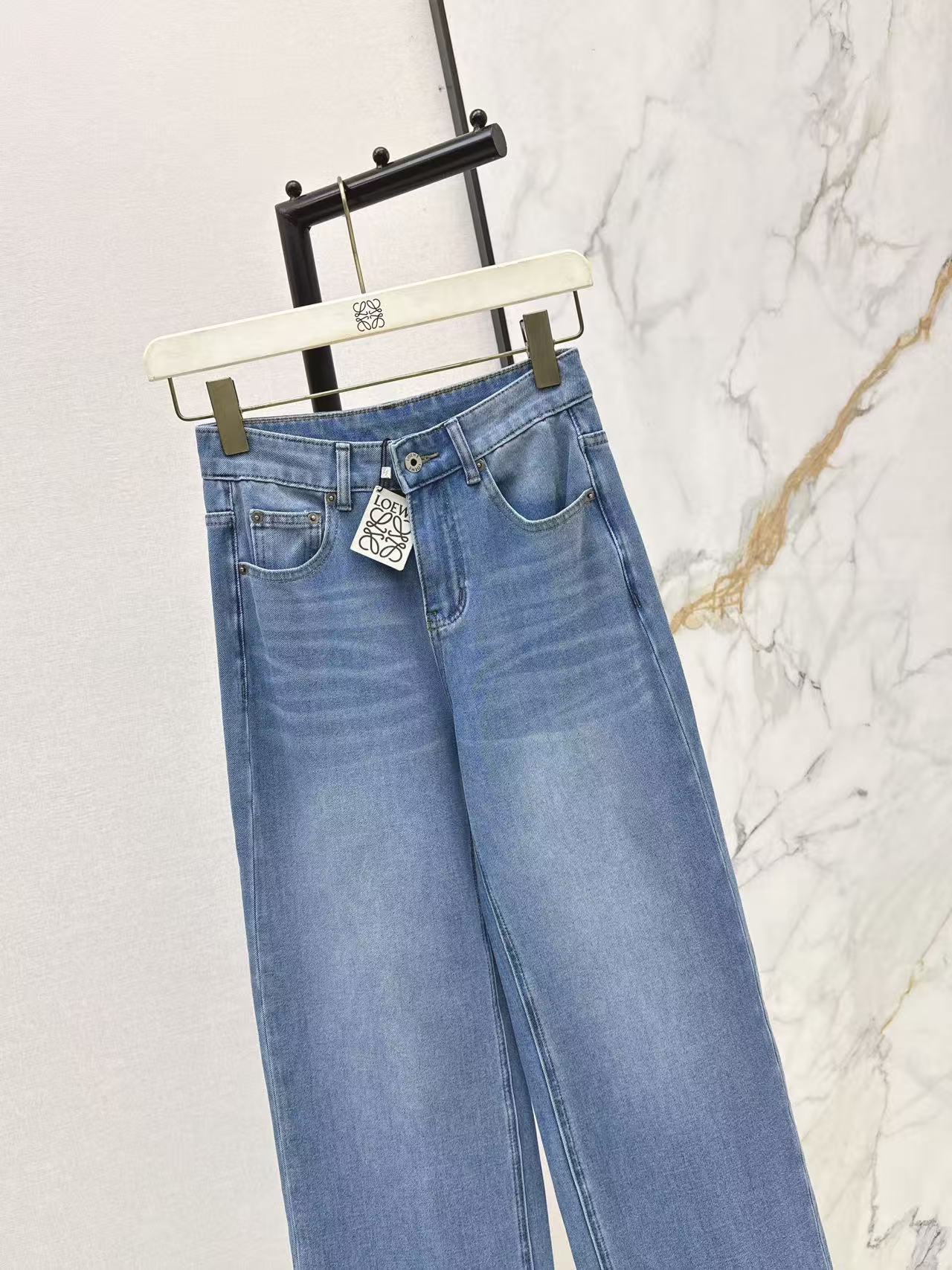 26ss Straight Leg Jeans