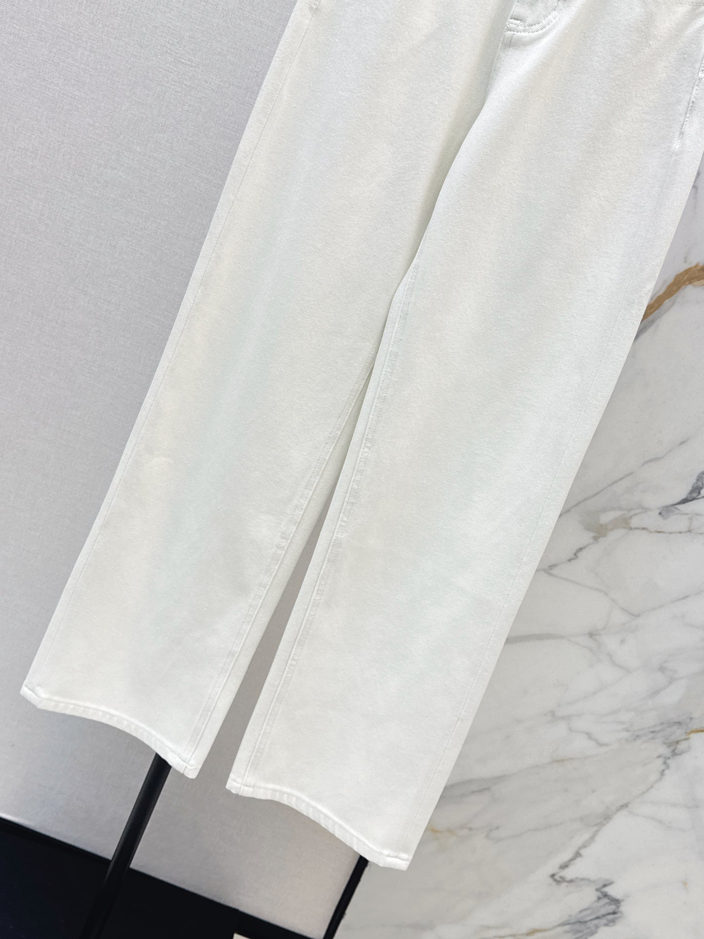 26ss Straight Leg Jeans
