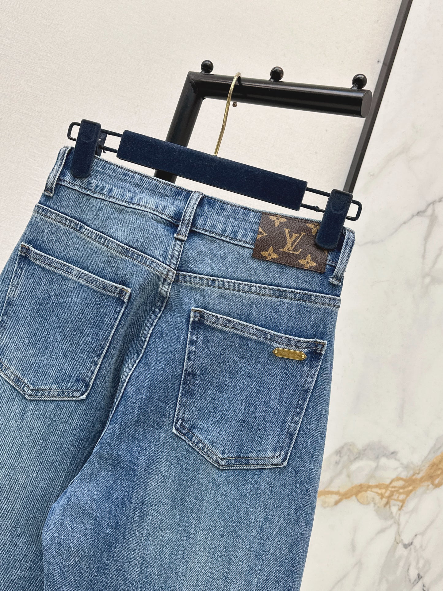 26ss Straight-leg jeans