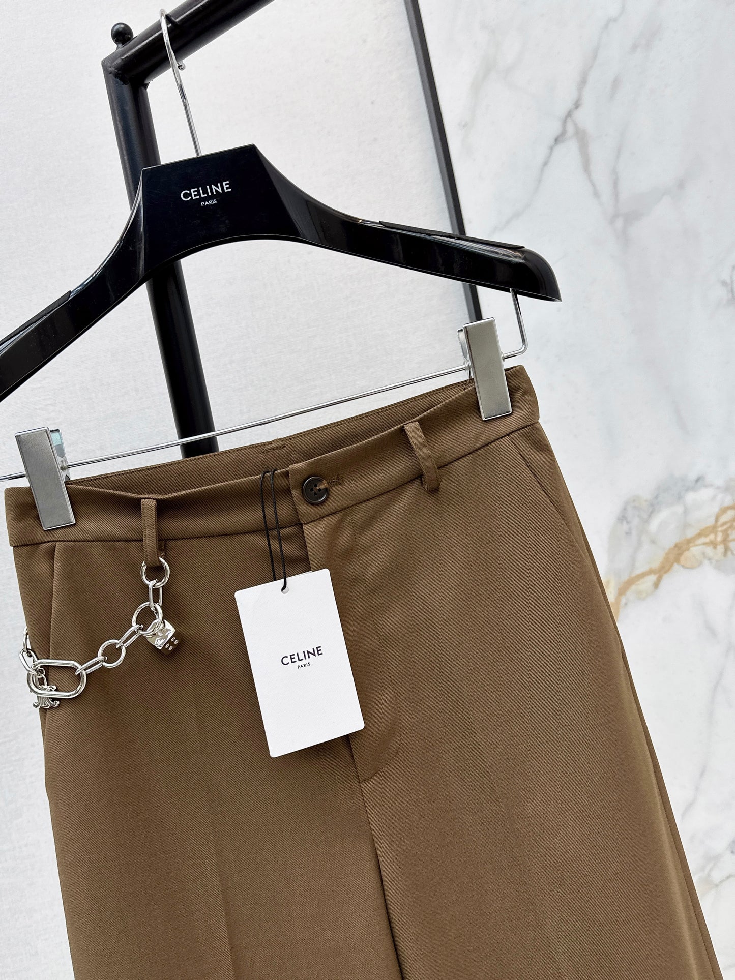 26ss Chain-embellished cropped straight-leg pants