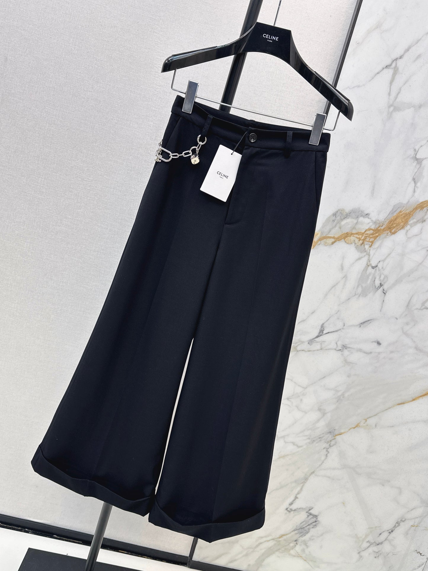 26ss Chain-embellished cropped straight-leg pants