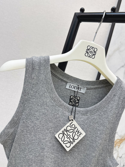 26ss Belt-embellished vest