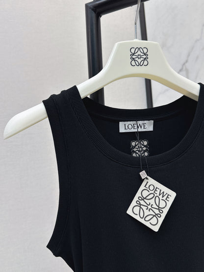 26ss Belt-embellished vest