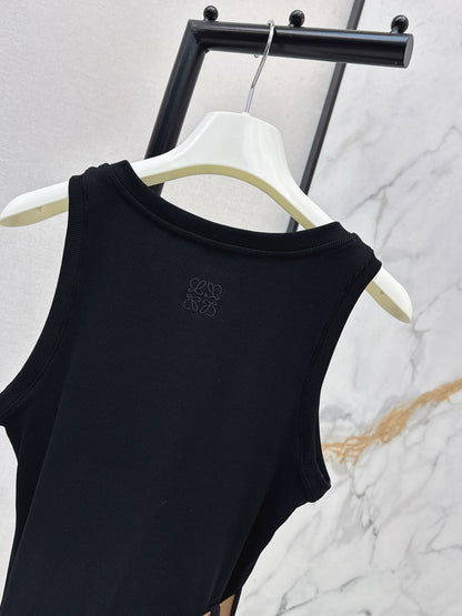 26ss Belt-embellished vest