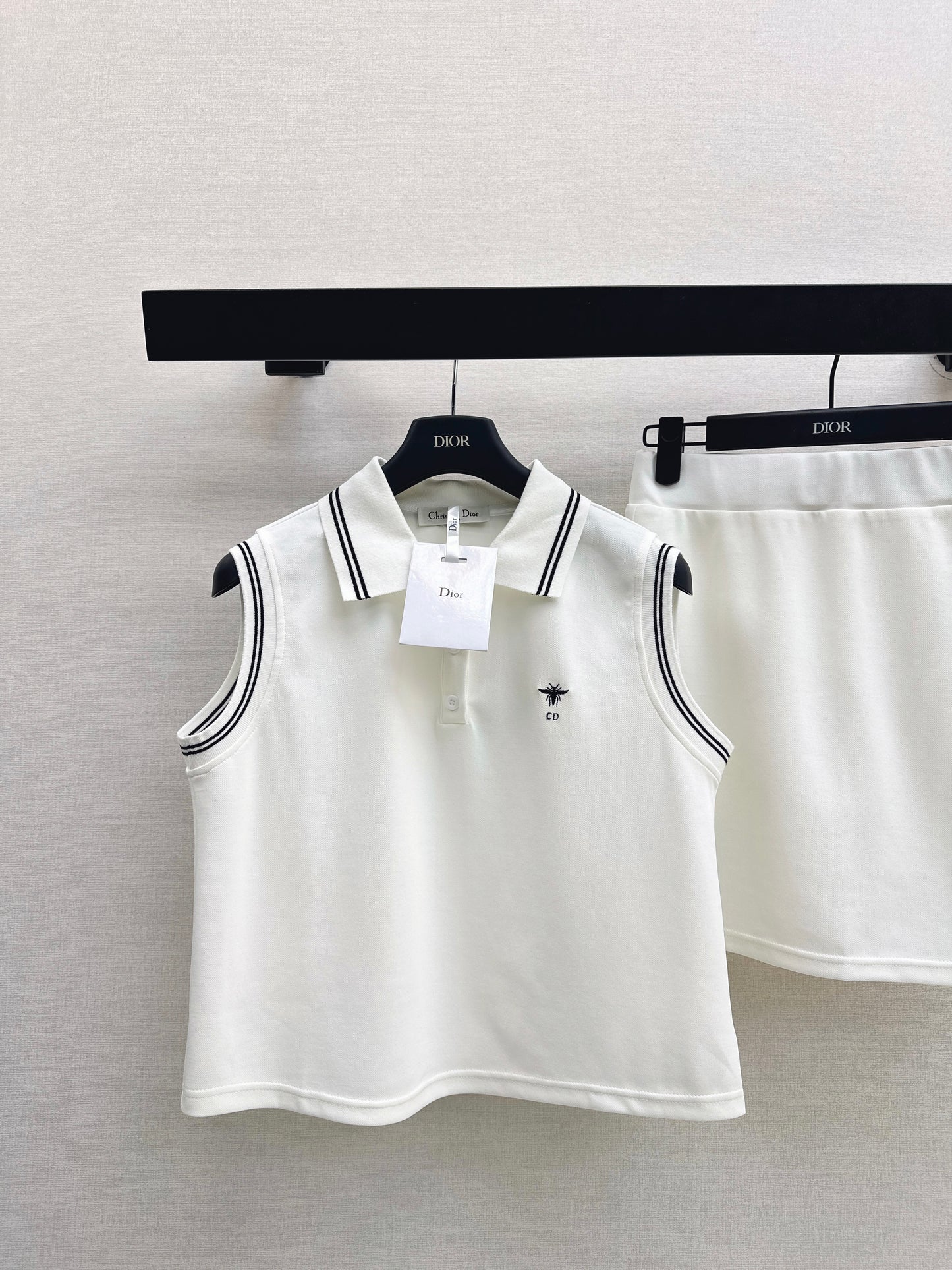 26ss Embroidered Casual Set