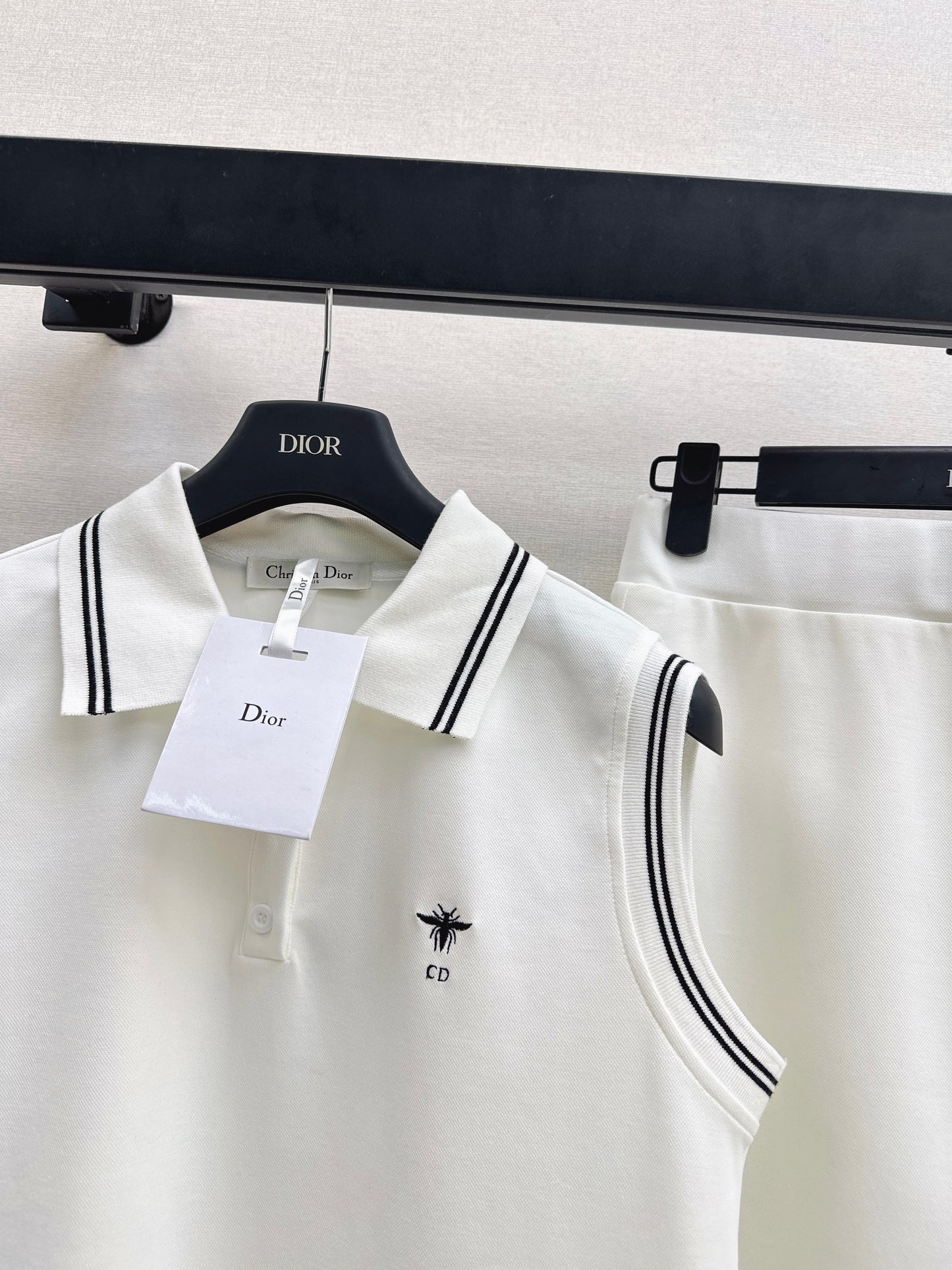 26ss Embroidered Casual Set