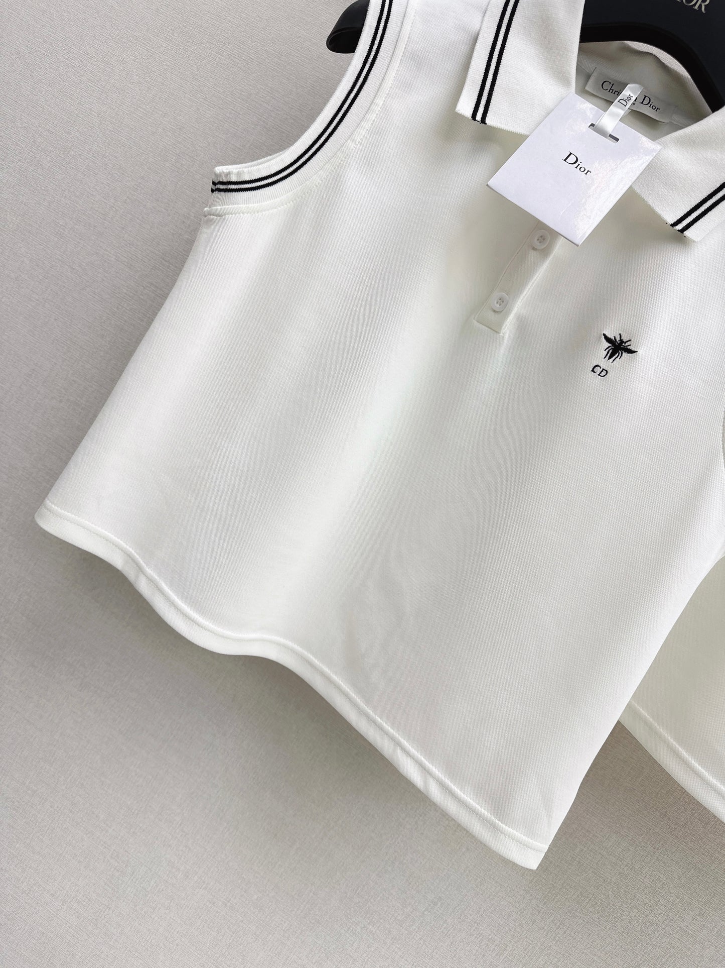 26ss Embroidered Casual Set