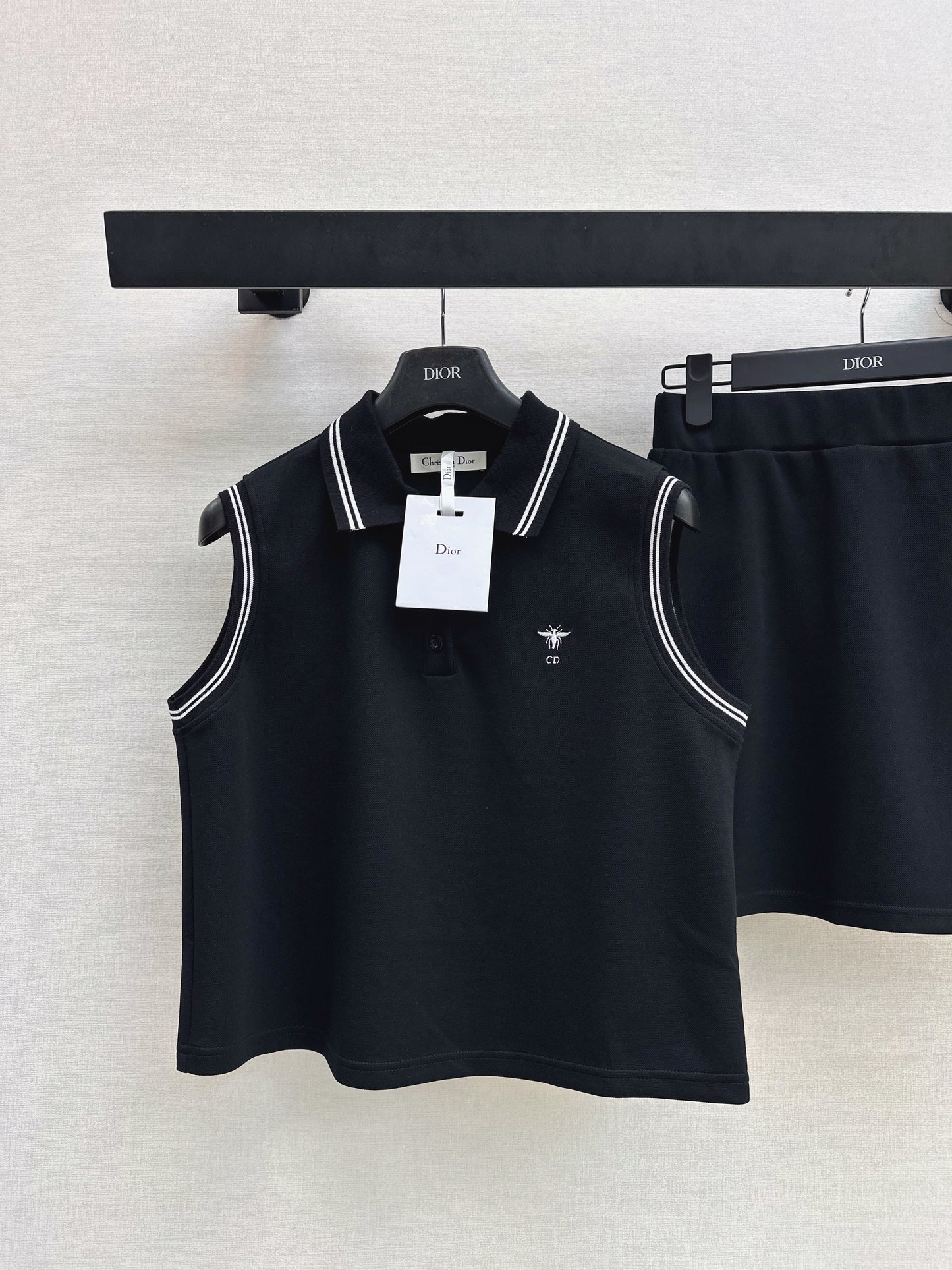 26ss Embroidered Casual Set