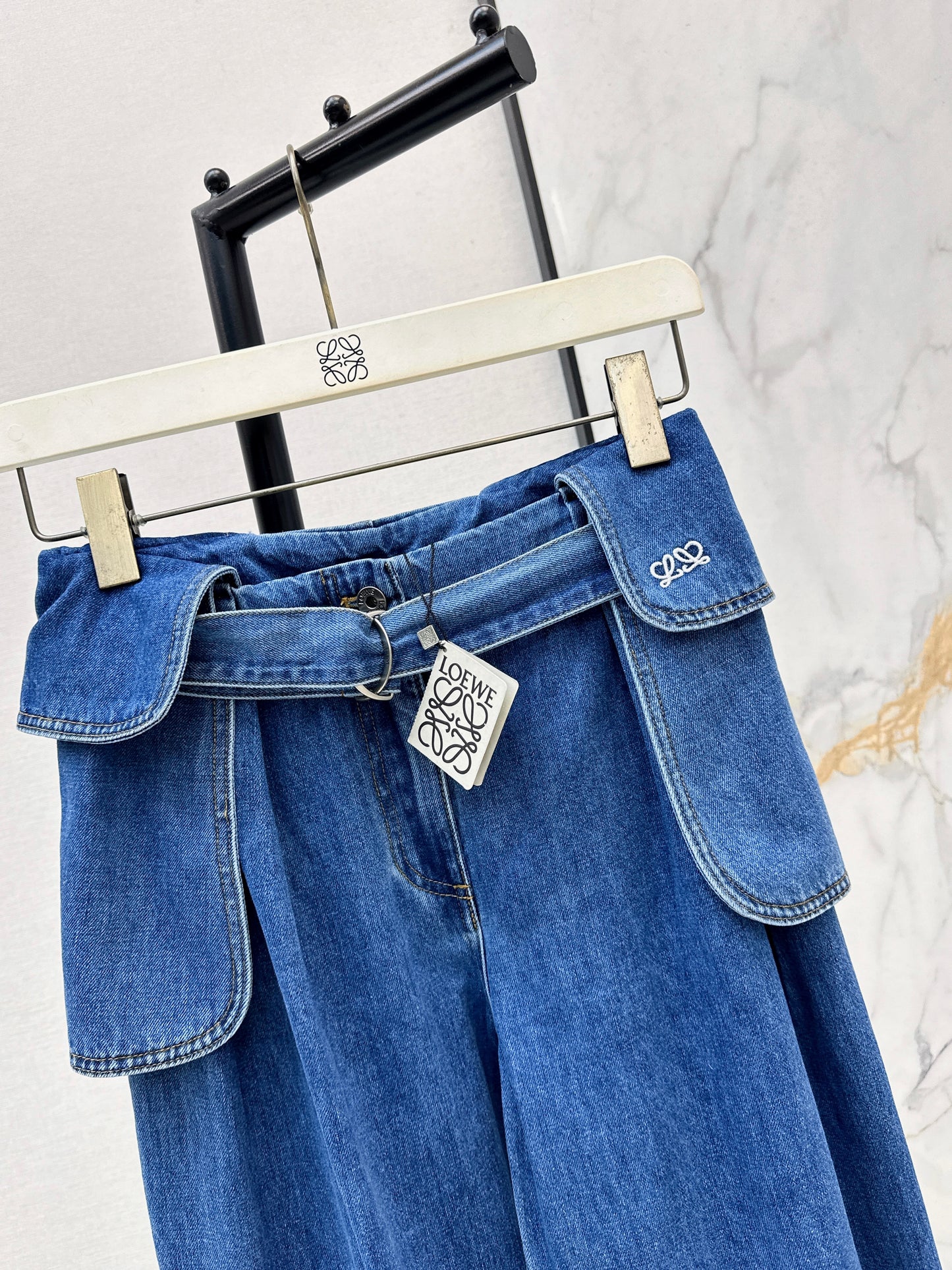 26ss Workwear-style tapered wide-leg jeans