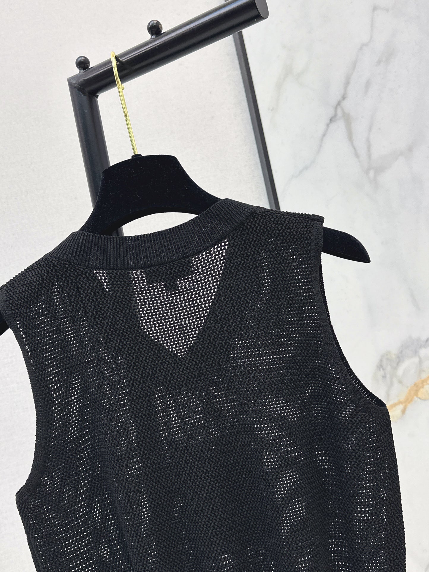 26ss V-neck knit vest