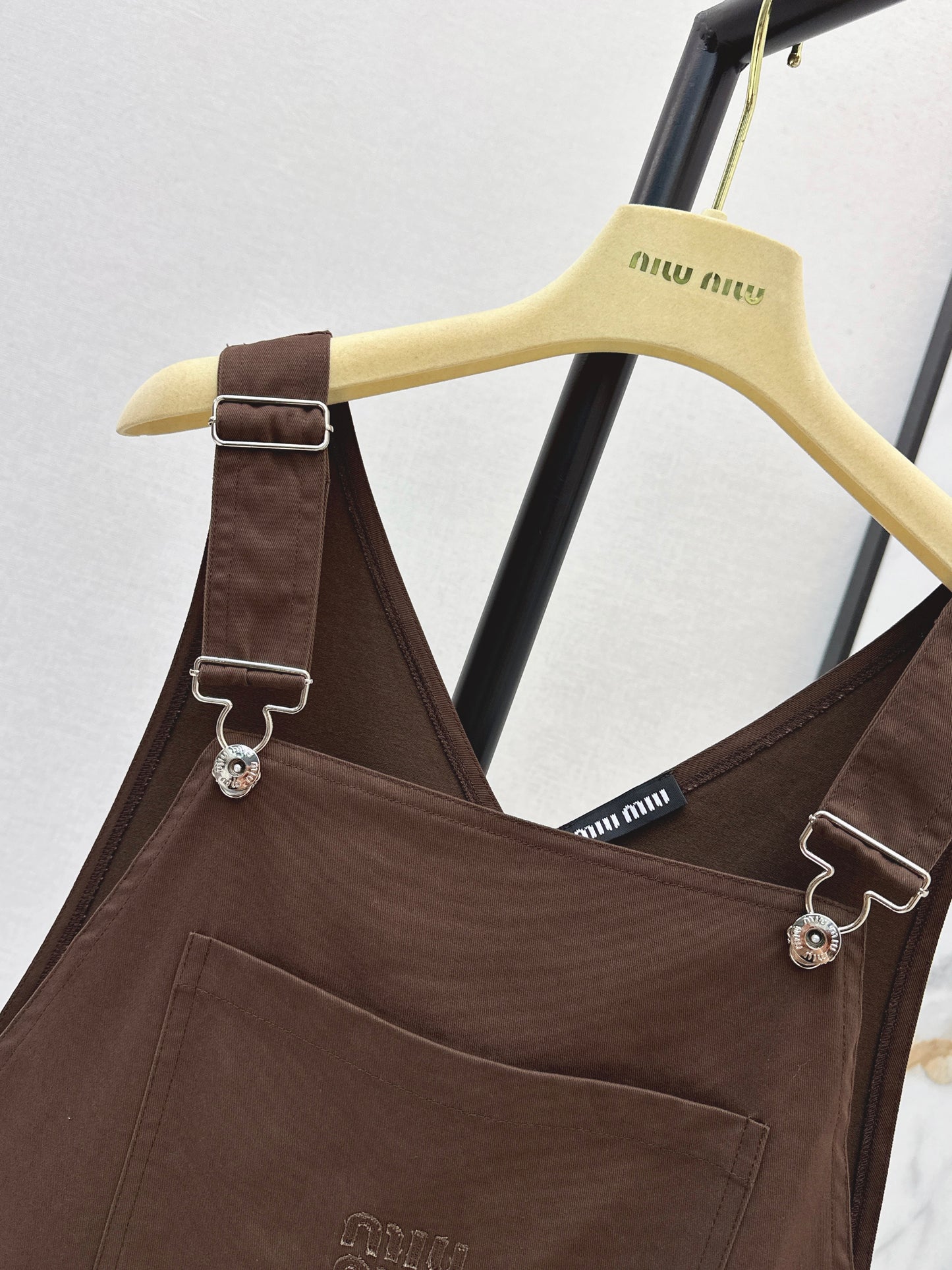 26ss Youthful overalls dress