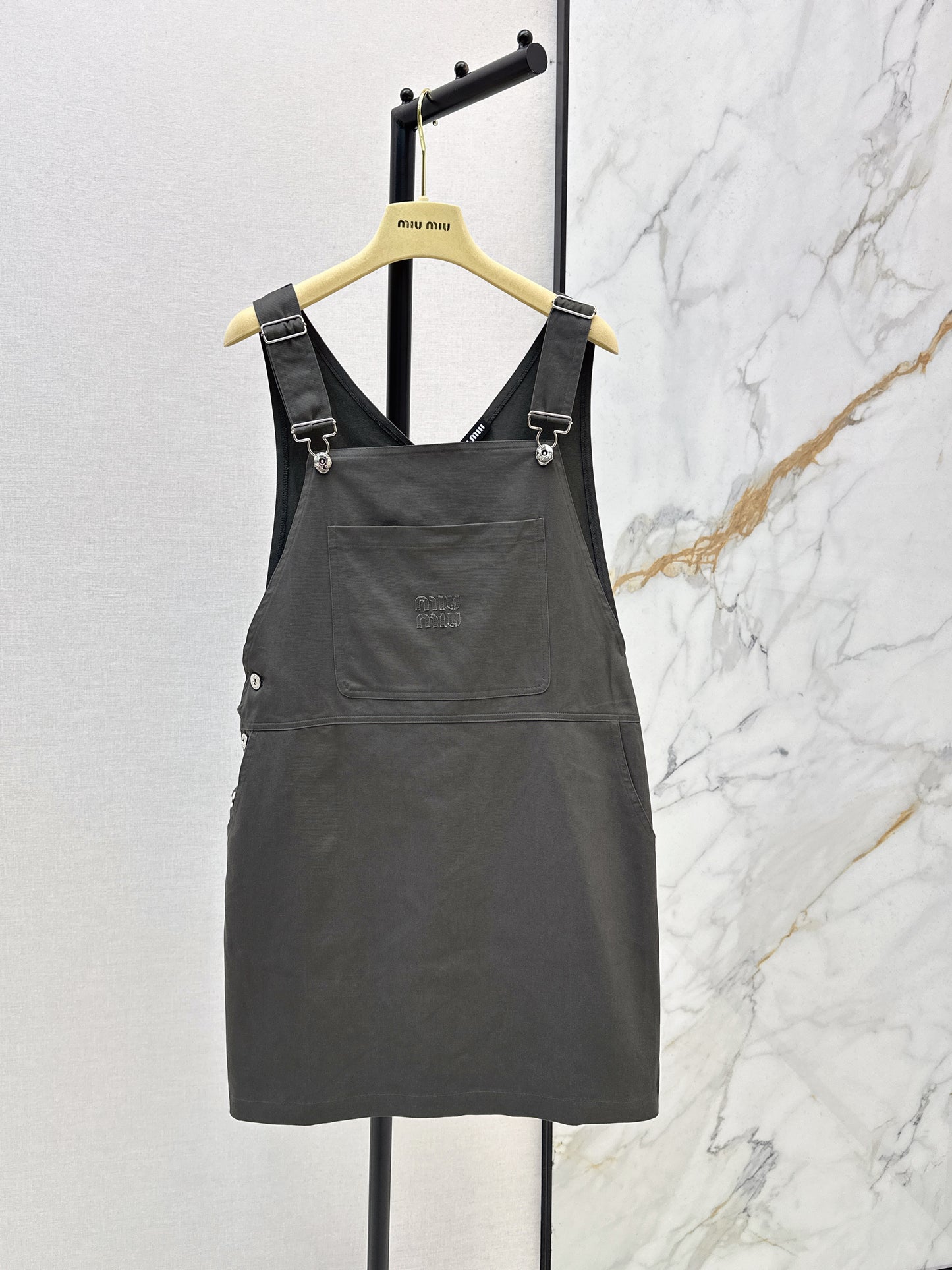 26ss Youthful overalls dress