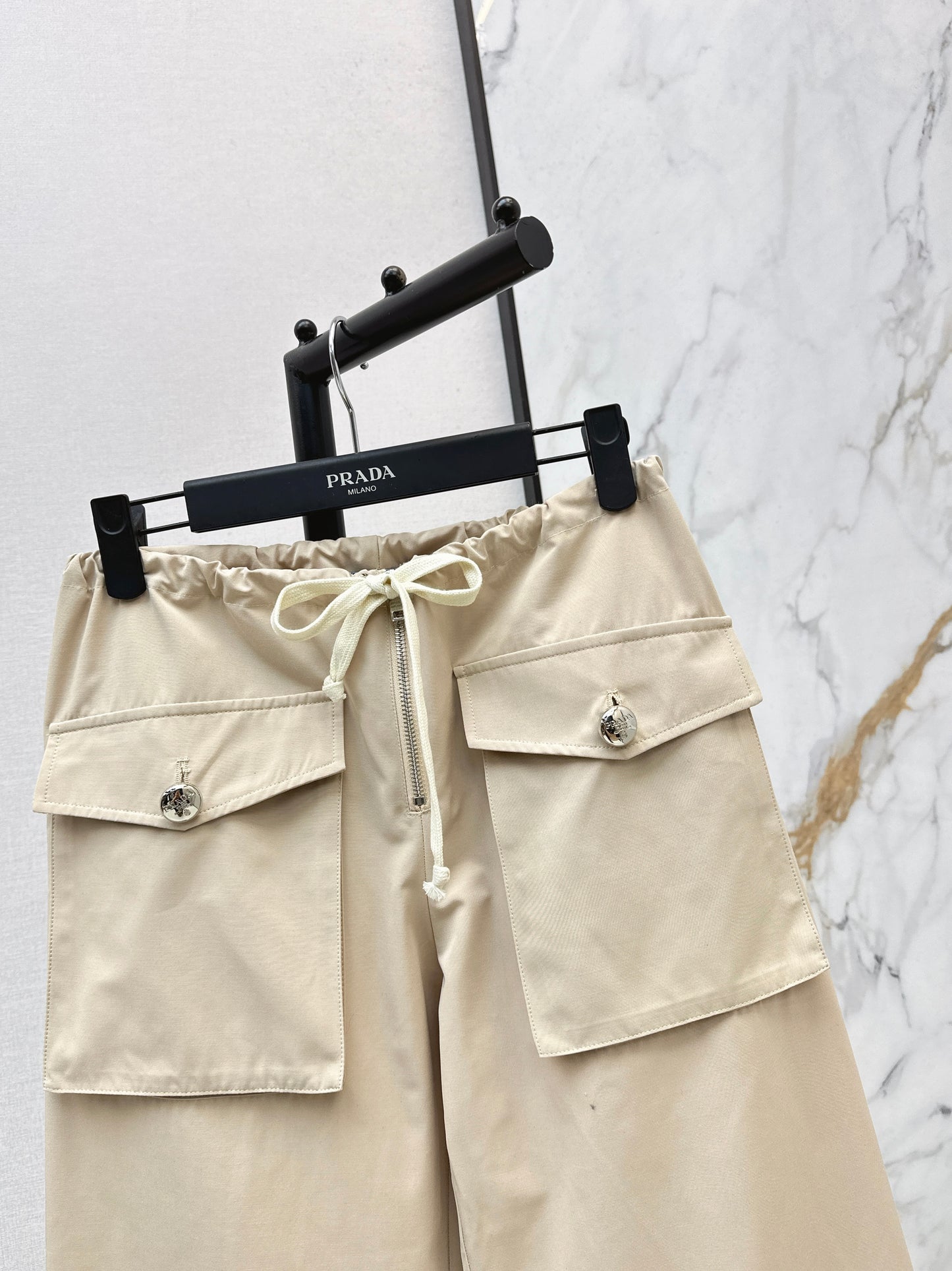 26ss Wide-leg trousers with double pockets